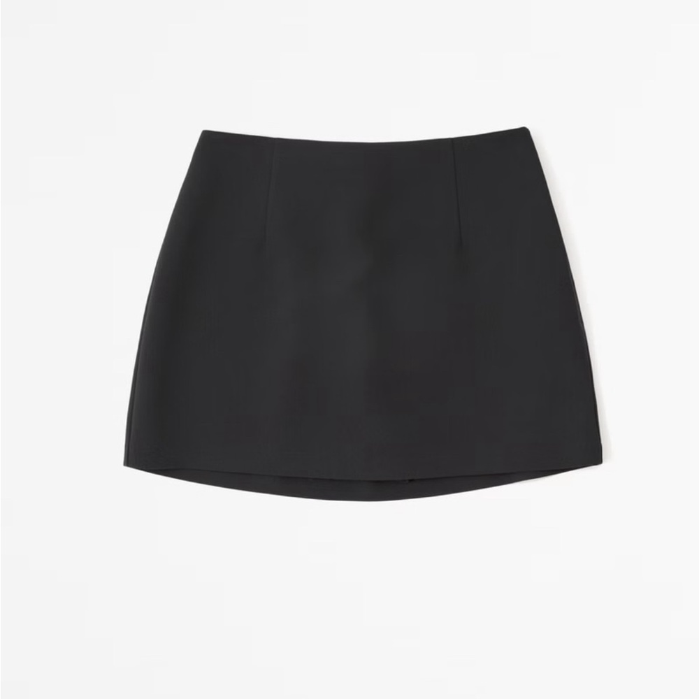 NWT Abercrombie Mini Skort - XL